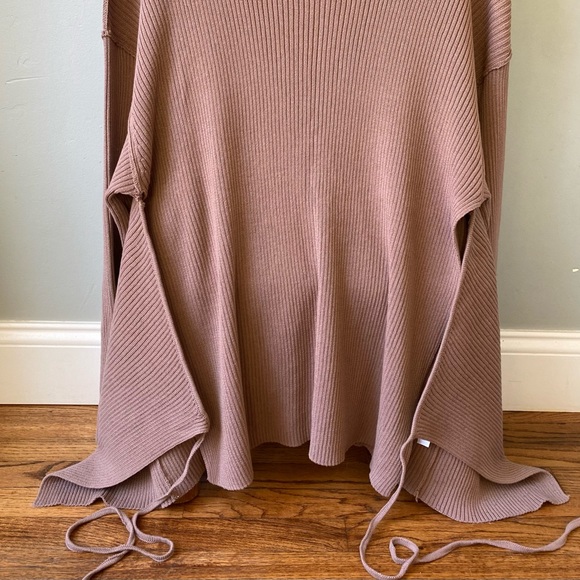 FP BEACH Oversized Tie-Able Side-Open Sweater S - Picture 2 of 6